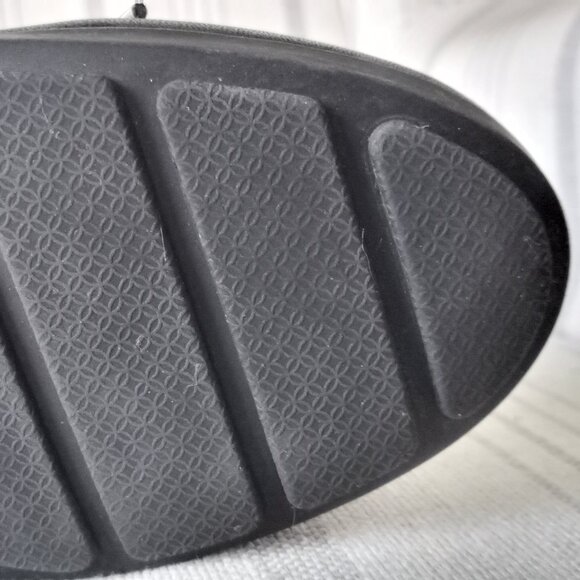 'Comfortiva' Pillow Top Memory Foam Black leather lace up New Without Box Size 8 - Picture 13 of 16